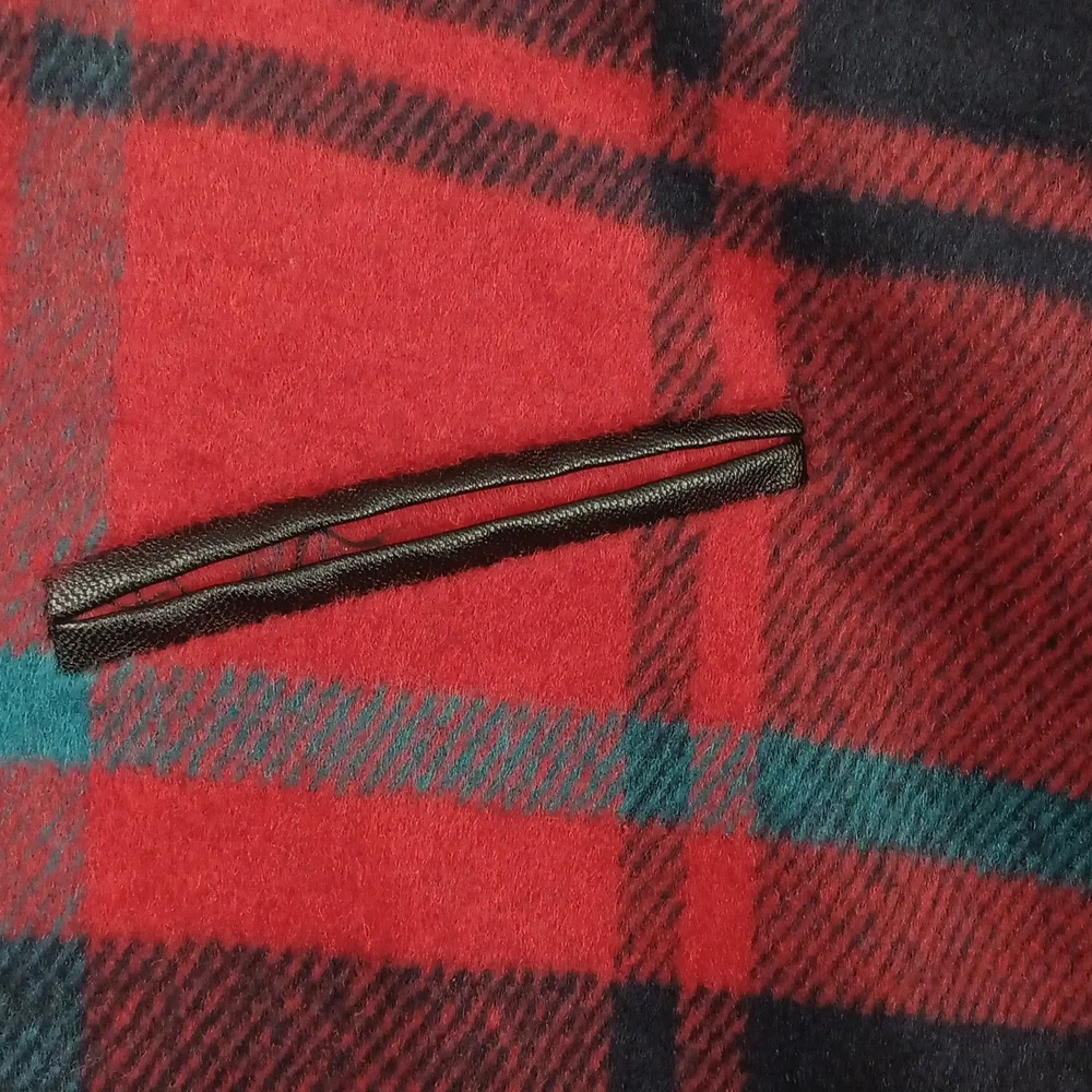 Fashion On Earth Womens Red, Black, Teal Plaid Mini Skirt sz L